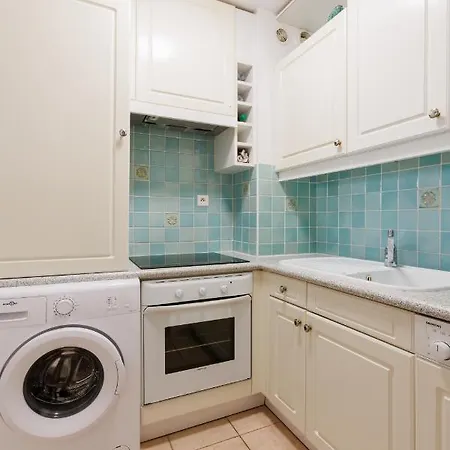 T2 Avec Jardin, Clim & Piscine - Proche Plages Et Randos, Parking Prive - La Rascasse *