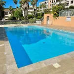 T2 Avec Jardin, Clim & Piscine - Proche Plages Et Randos, Parking Prive - La Rascasse * Hyères