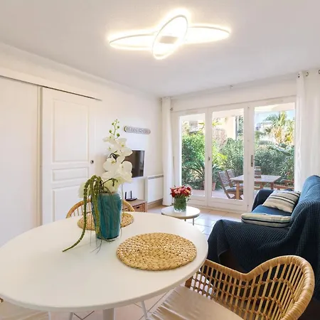 Appartement T2 Avec Jardin, Clim&piscine - Proche Plages Et Randos, Parking Privé - La Rascasse Hyères