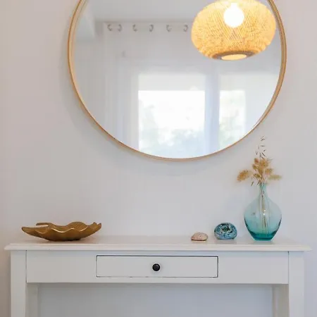 T2 Avec Jardin, Clim&piscine - Proche Plages Et Randos, Parking Privé - La Rascasse * Hyères