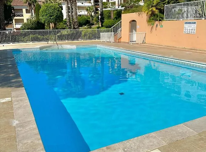 T2 Avec Jardin, Clim & Piscine - Proche Plages Et Randos, Parking Prive - La Rascasse * 耶尔